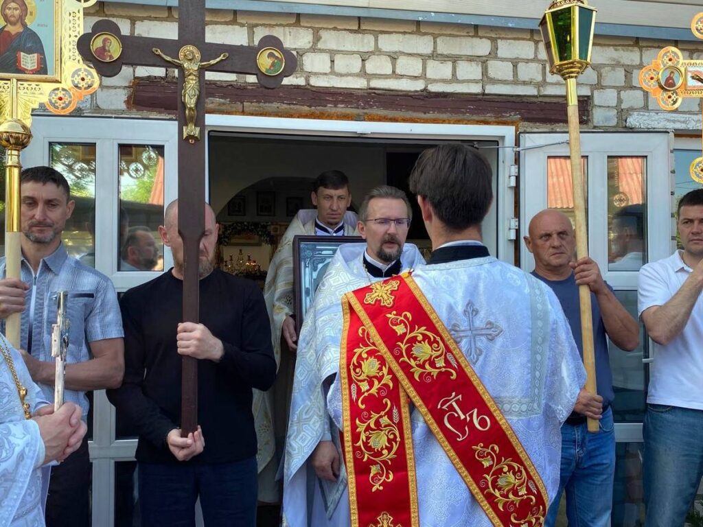 Секретарь Витебской епархии протоиерей Владимир Резанович возглавил престольный праздник в храме Вознесения Господня городского поселка Лиозно