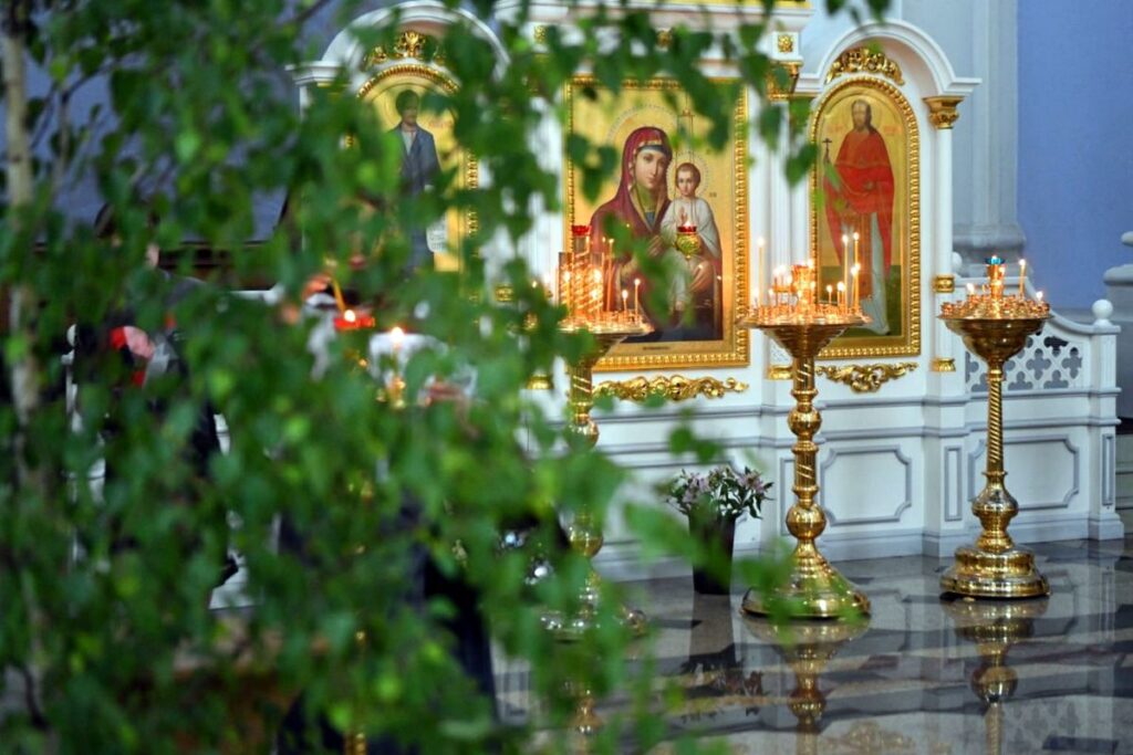 Оренбургский камерный хор выступил в Успенском кафедральном соборе Витебска в рамках празднования 220-летия Витебской духовной семинарии