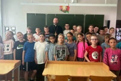 Иерей Вячеслав Пашкевич встретился с воспитанниками летнего лагеря