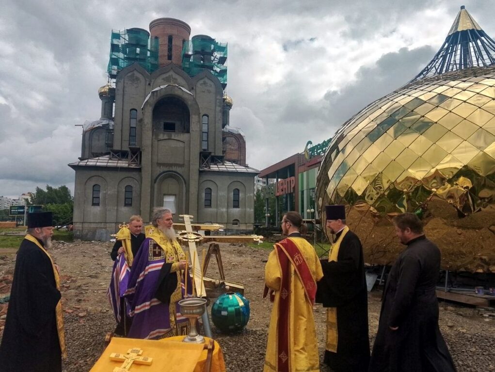 По завершении Чина освящения Архиепископ Дмитрий обратился к собравшимся с архипастырским словом
