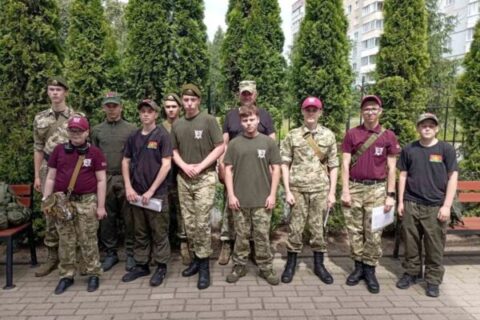 Иерей Павел Тарамыкин побеседовал с воспитанниками ВПК "Волат" и "Витязь" о белорусских святых