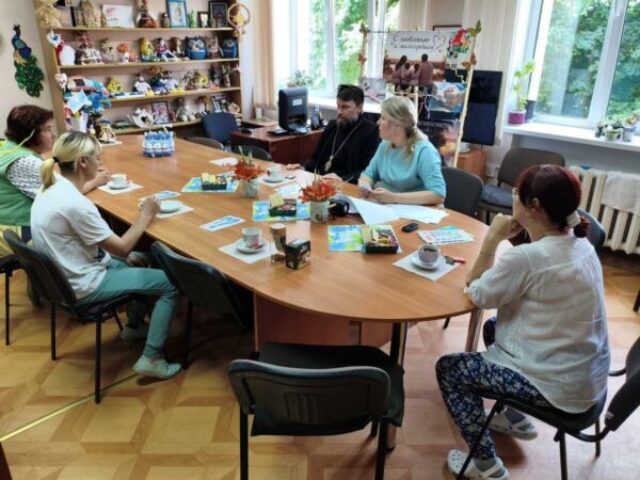 Протоиерей Александр Лазуко рассказал о правильном воспитании будущих мужей и жён