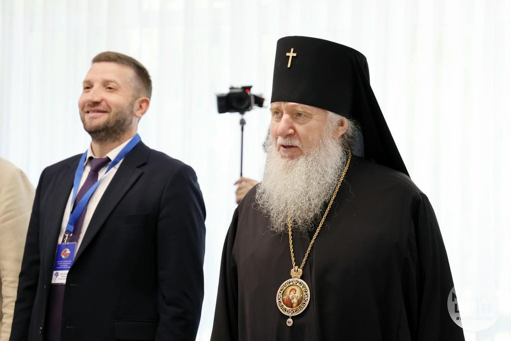 Архиепископ Димитрий принял участие в круглом столе Союзного государства в ВГУ имени Машерова