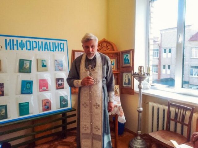 Иерей Сергий Федосеев отслужил молебен в Чашникской больнице