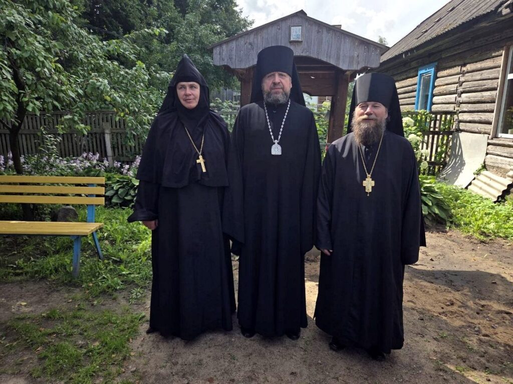 Епископ Лидский Порфирий посетил Свято-Успенский Тадулинский женский монастырь