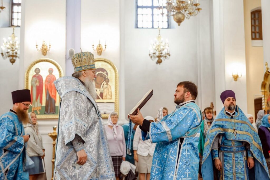 В Витебске прошли торжества в честь праздника Успения Пресвятой Богородицы