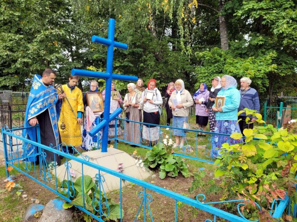 В храме Фальковической иконы Божией Матери состоялся престольный праздник