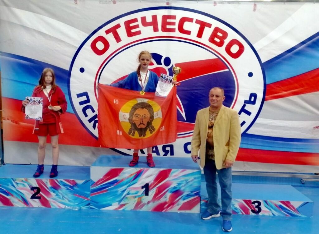 Команда "Наша Крепость" приняла участие в турнире по борьбе самбо в рамках VII Фестиваля боевых искусств памяти жертв Беслана, Дня солидарности в борьбе с терроризмом