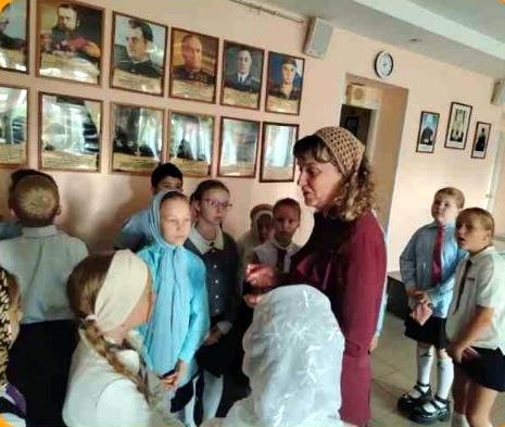 Гимназисты посетили Георгиевский храм Витебска