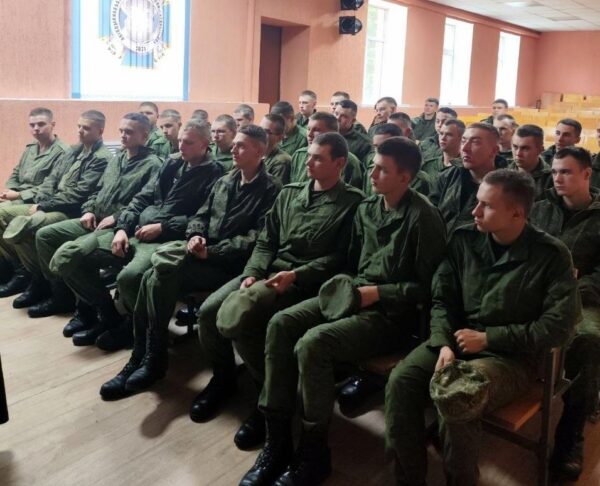 Иерей Стахий Киселев встретился с военнослужащими