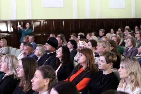 Протоиерей Сергий Лешкевич принял участие в торжественном мероприятии ко Дню учителя