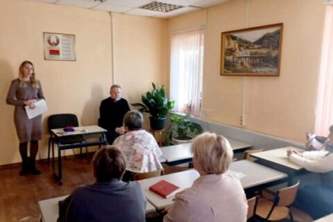 Протоиерей Николай Волочкович провел встречу с родителями в Сенненском спц