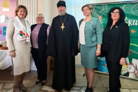 Протоиерей Владимир Пашкевич принял участие в районом фестивале семейных практик