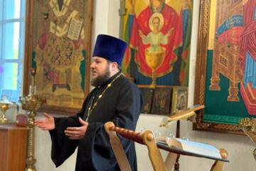Иерей Андрей Ярмольчук побеседовал с воспитанниками военно-патриотического клуба о семейных ценностях