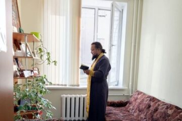 Иерей Николай Скобей посетил хоспис
