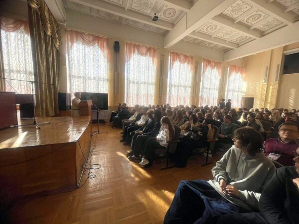 Иерей Олег Семенько посетил Оршанский государственный механико-экономический колледж