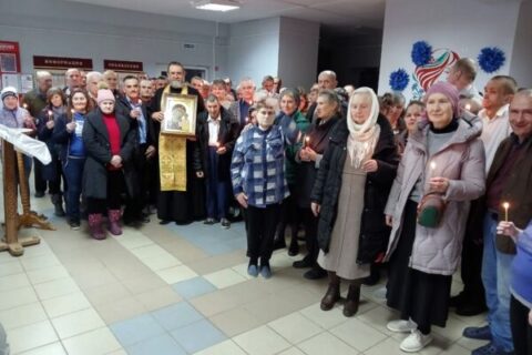 Представители сестричества вмч. Георгия Победоносца посетили социальный пансионат "Северный"